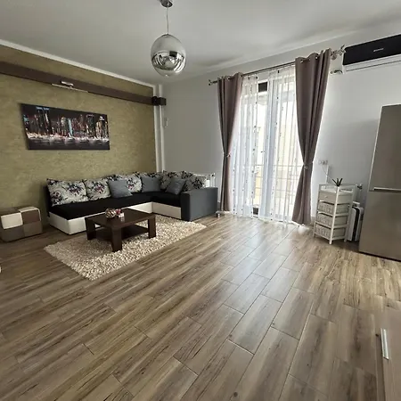 Апартаменты Partyvibe Mamaia Нэводари